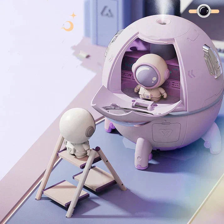 USB Astronaut Humidifier Ornaments Moisturizing Household Home Decor UAE